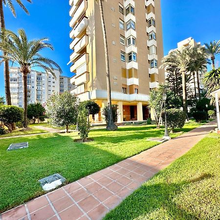 Gorgeous Apartment At The Sea In La Carihuela! توريمولينوس المظهر الخارجي الصورة