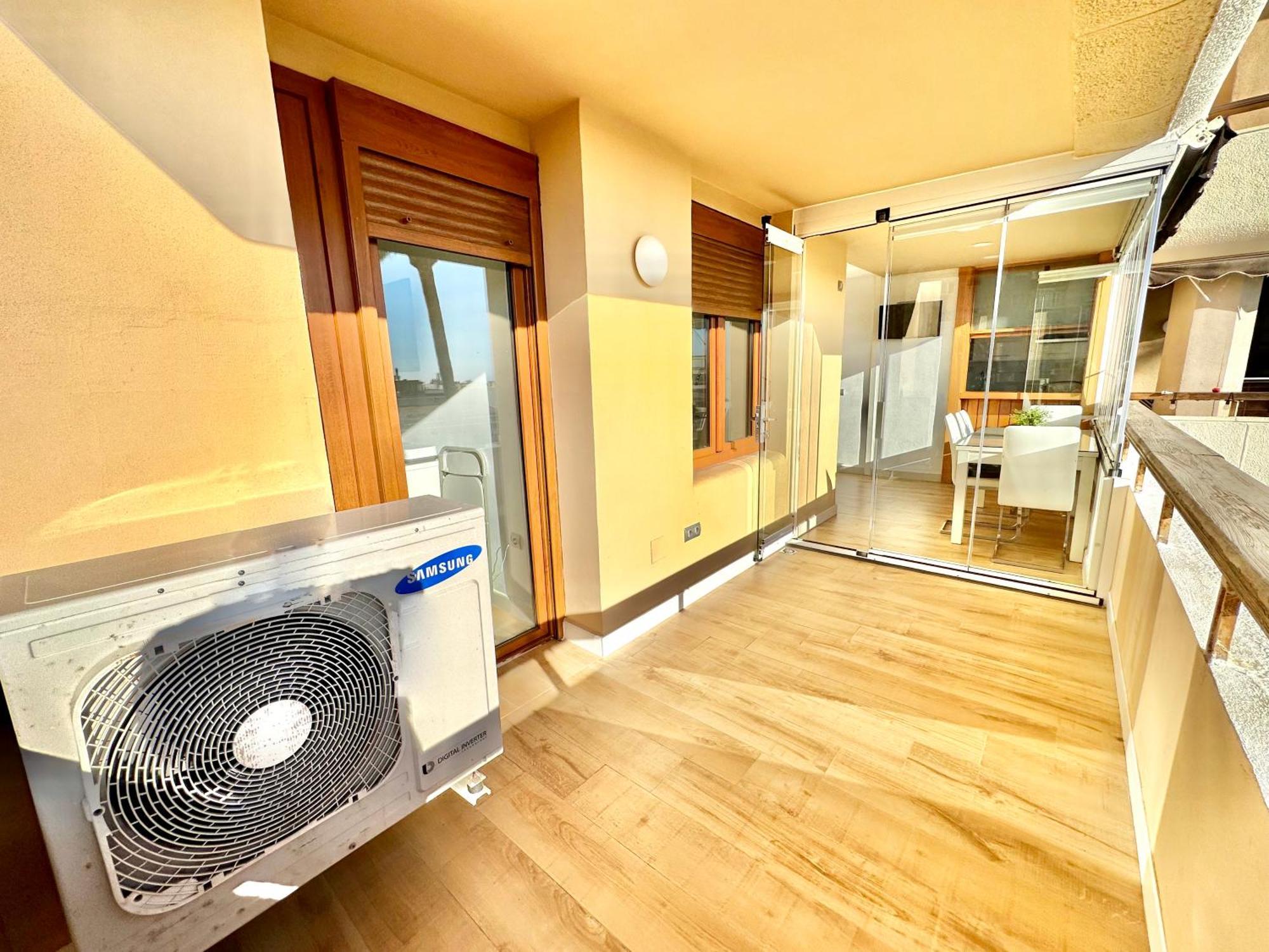 Gorgeous Apartment At The Sea In La Carihuela! توريمولينوس المظهر الخارجي الصورة