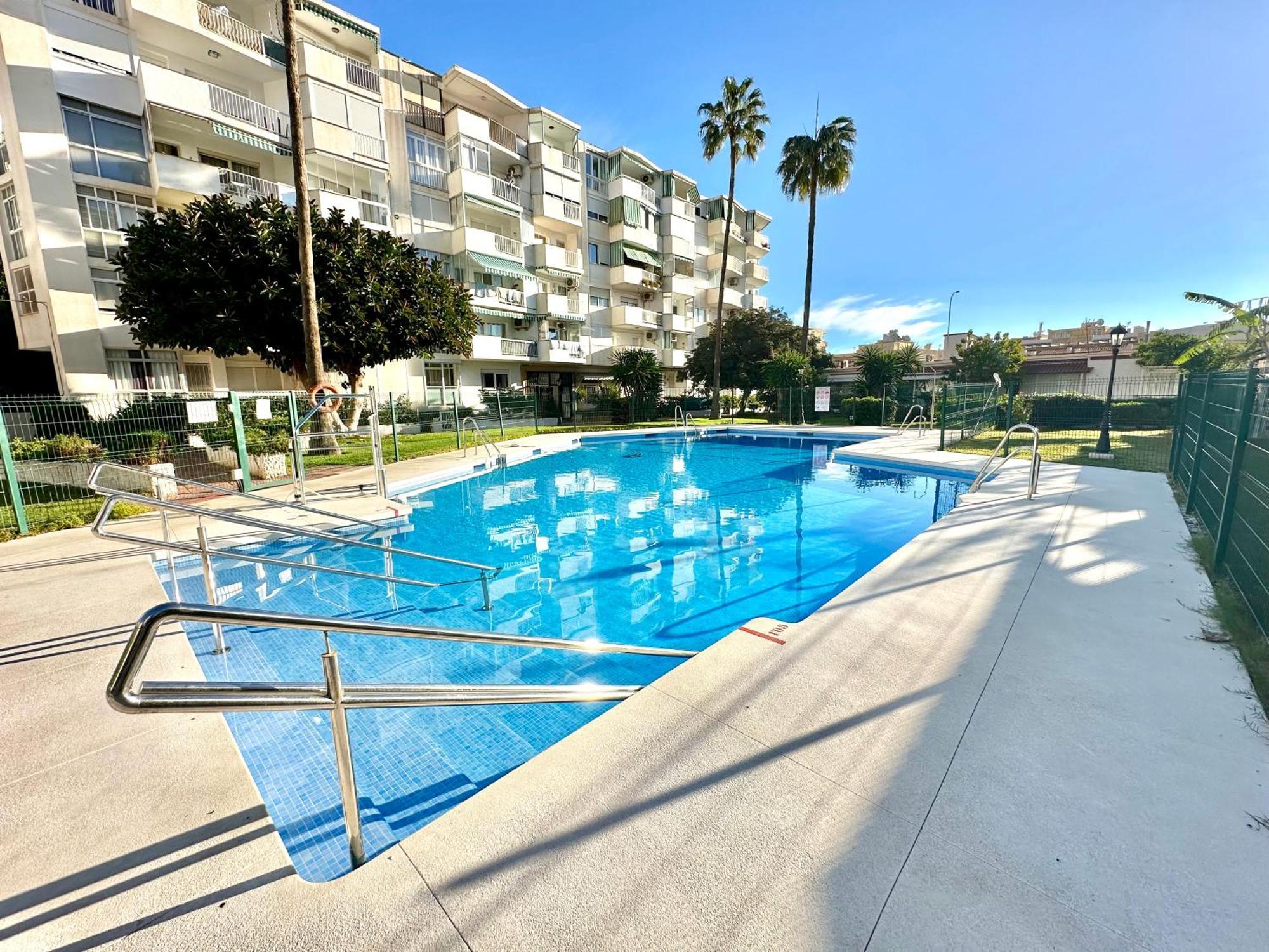 Gorgeous Apartment At The Sea In La Carihuela! توريمولينوس المظهر الخارجي الصورة