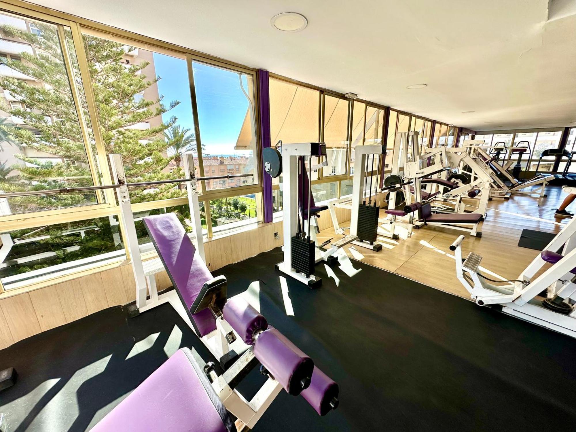 Gorgeous Apartment At The Sea In La Carihuela! توريمولينوس المظهر الخارجي الصورة