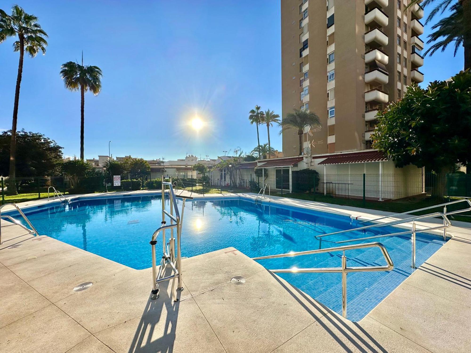 Gorgeous Apartment At The Sea In La Carihuela! توريمولينوس المظهر الخارجي الصورة
