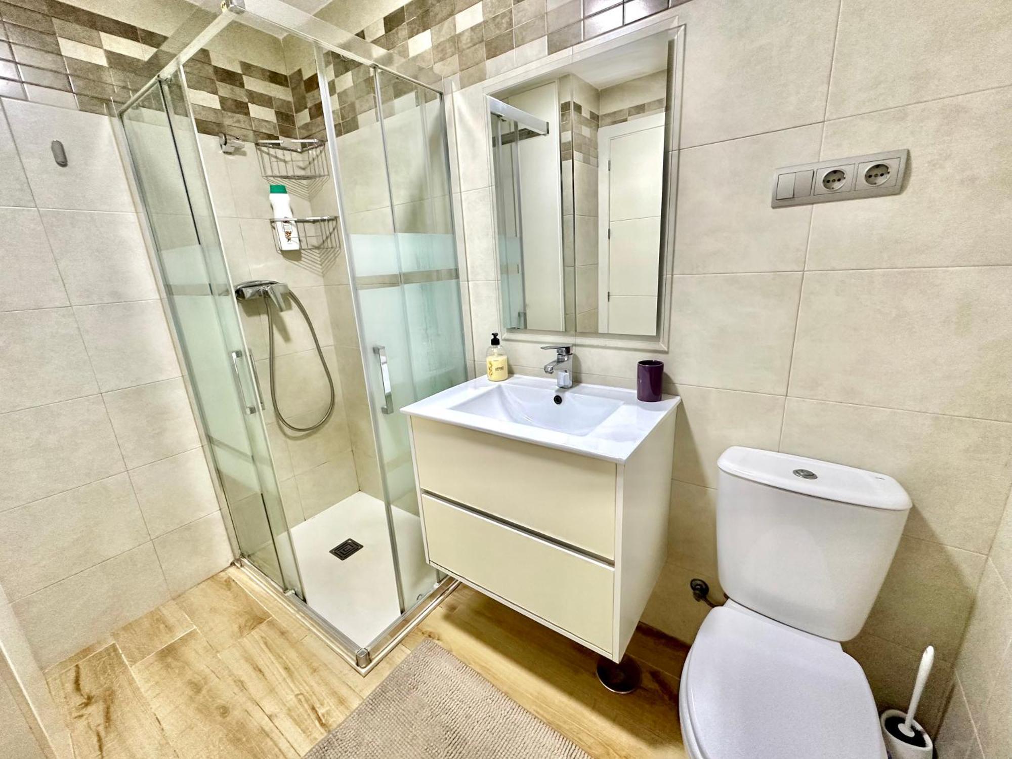 Gorgeous Apartment At The Sea In La Carihuela! توريمولينوس المظهر الخارجي الصورة