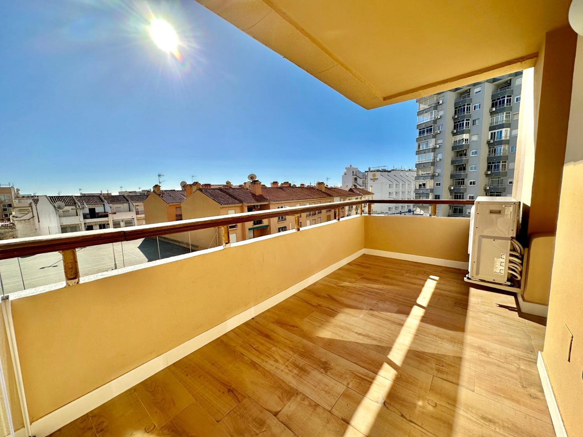 Gorgeous Apartment At The Sea In La Carihuela! توريمولينوس المظهر الخارجي الصورة
