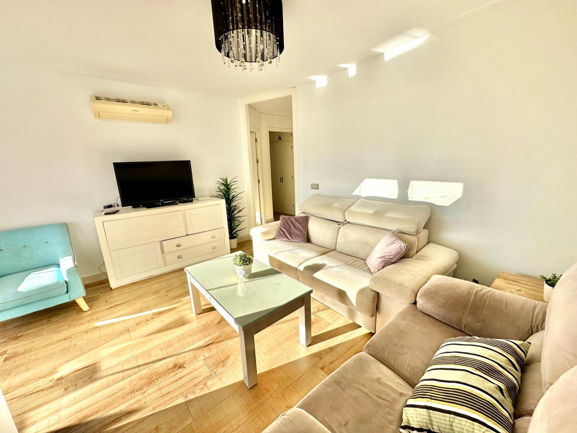 Gorgeous Apartment At The Sea In La Carihuela! توريمولينوس المظهر الخارجي الصورة