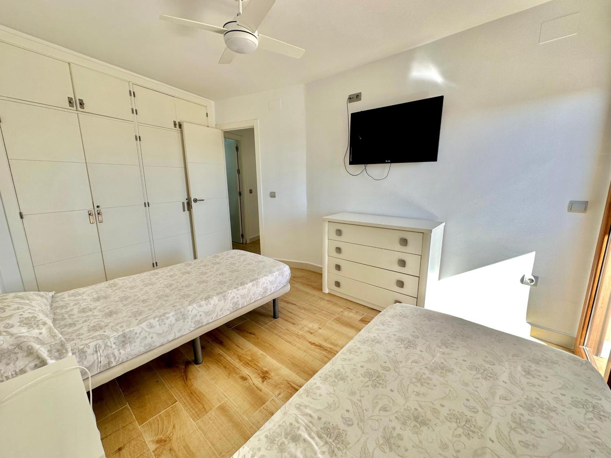 Gorgeous Apartment At The Sea In La Carihuela! توريمولينوس المظهر الخارجي الصورة